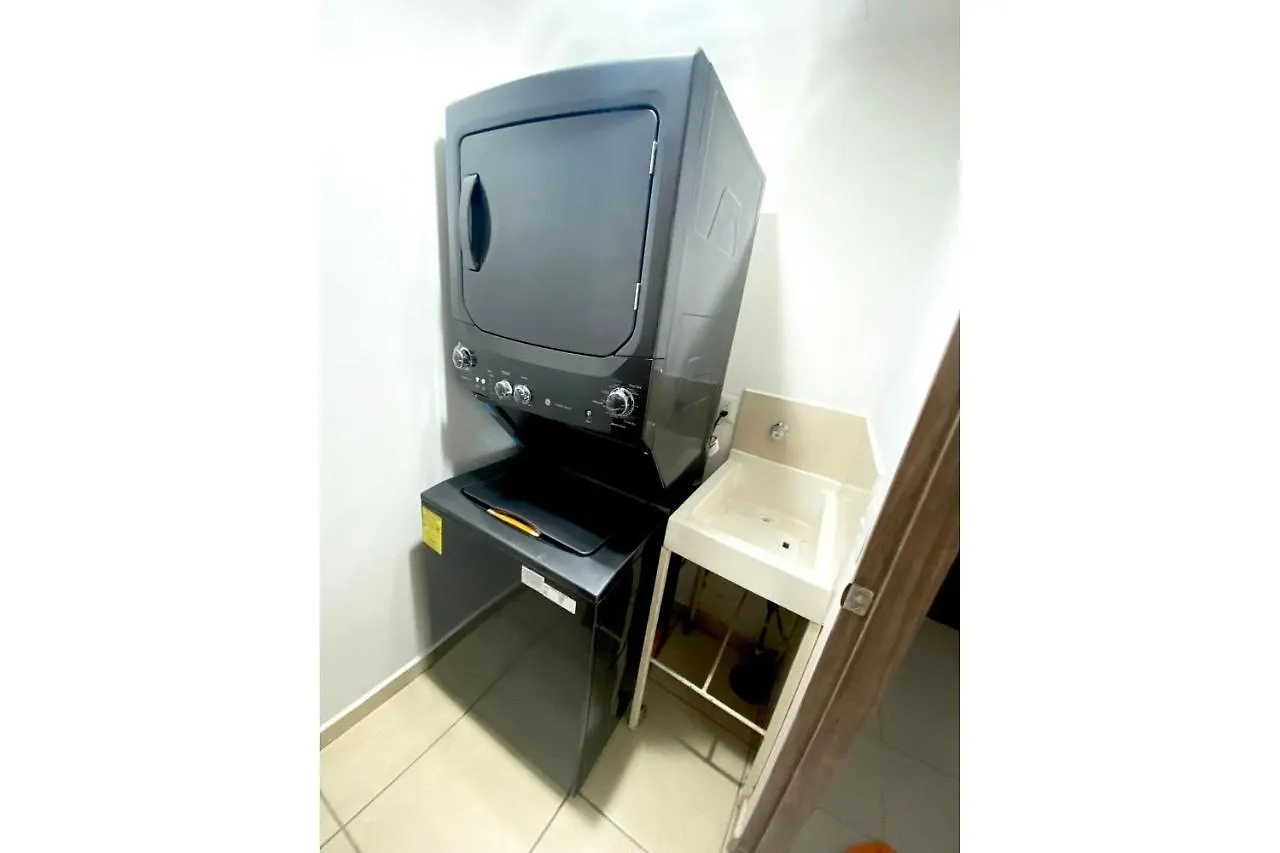 3 Recamaras Con Diseno Unico En 
